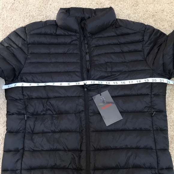 NWT! Pull & Bear large black snow jacket . - Picture 9 of 10